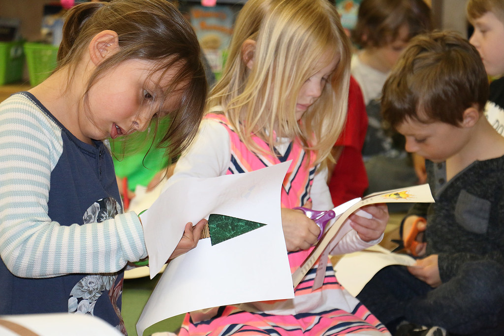 Special education tutoring with personalized learning support